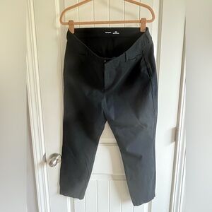 Old Navy Pixie High Rise Pants